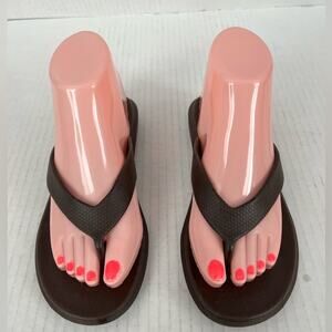 Oka B Okabashi Elle Brown Thong SlipOn Slides Flip Flop Sandal M (7-7.5)